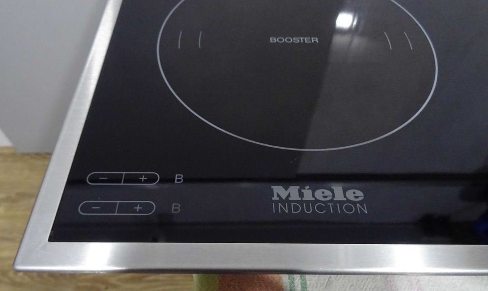 PŁYTA INDUKCYJNA MIELE KM 5752, PowerFlex, szerokość 75 cm, PowerFlex