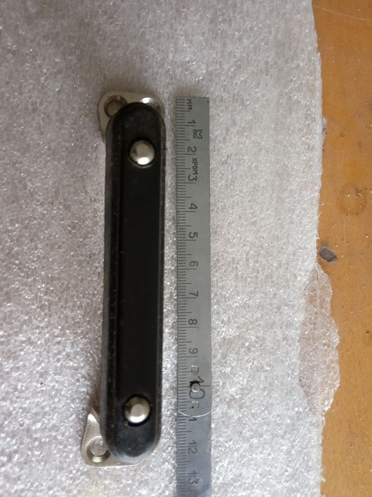 Ручка оконная дверная