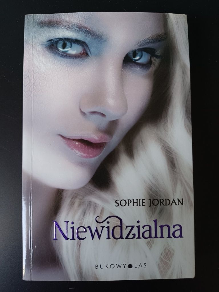 Sophie Jordan - Niewidzialna