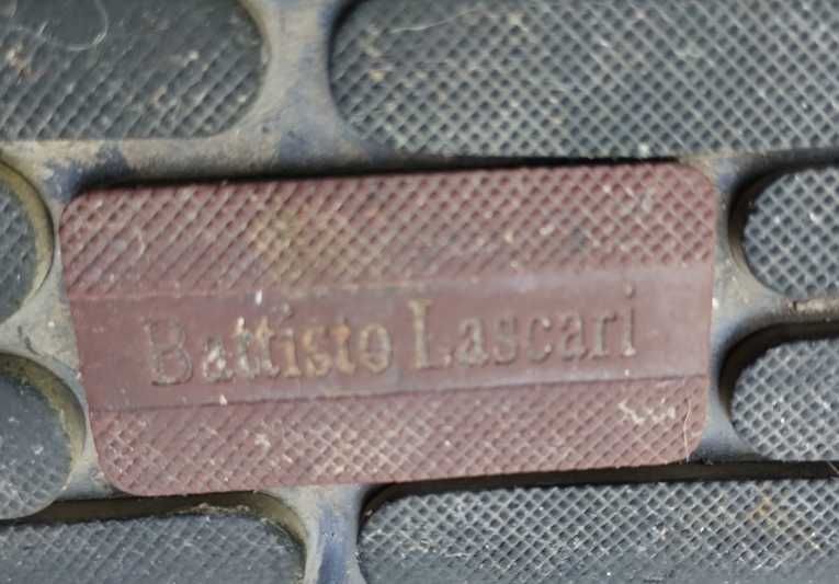 Продам фирменные туфли кроссовки Battisto Lascari! 43 -44размер
