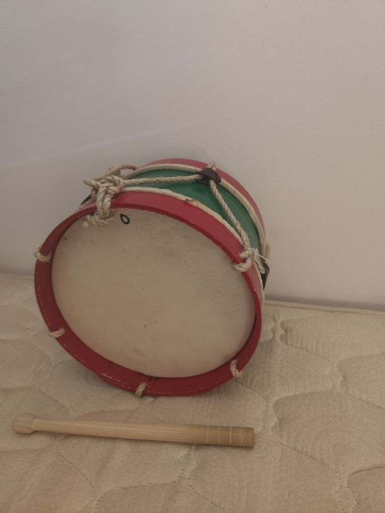 Vendo bombo em bom estado
