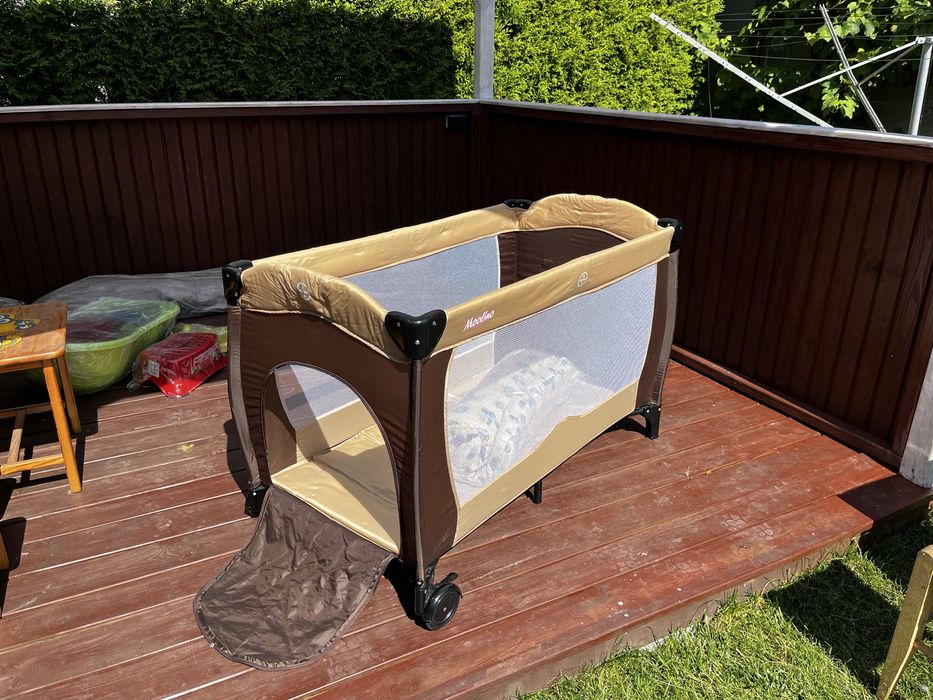 Łóżeczko dziecięce turystyczne