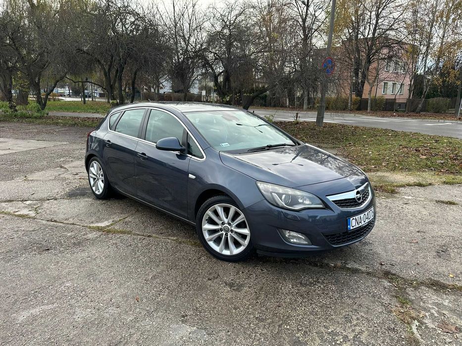 Opel Astra J 1.6 Turbo benzyna + gaz