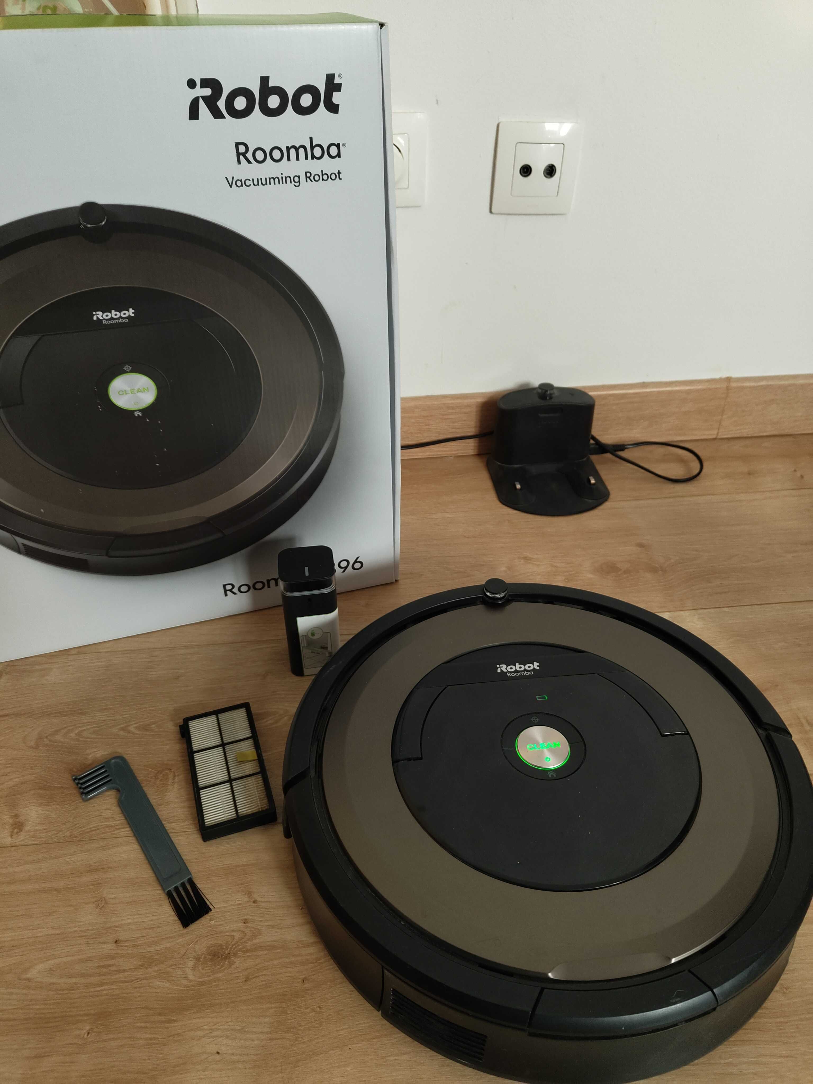 Aspirador iRobot Roomba 896