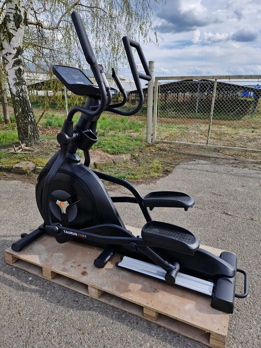 Pokazowy orbitrek Taurus FX9.9,wysyłka, dostawa,gwarancja,sklep 11 tys