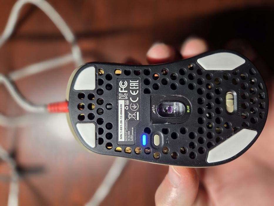 Мишка ігрова професійна Xtrfy M4 RGB Retro Grey, комплект, в ідеалі