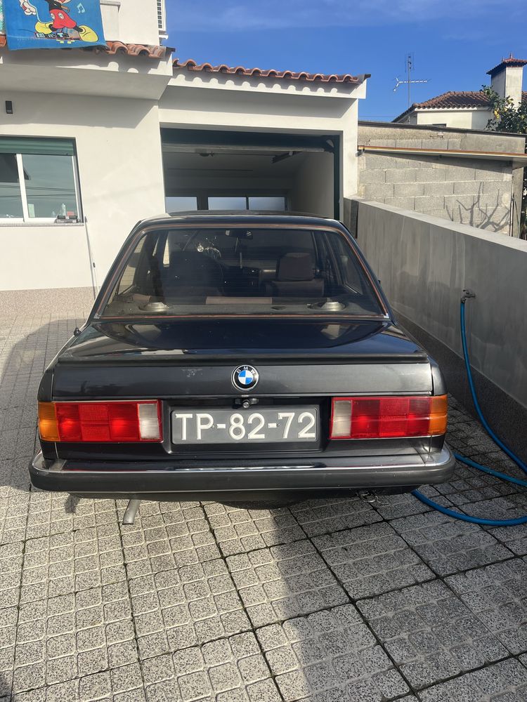 BMW E30 316  Ano 1986