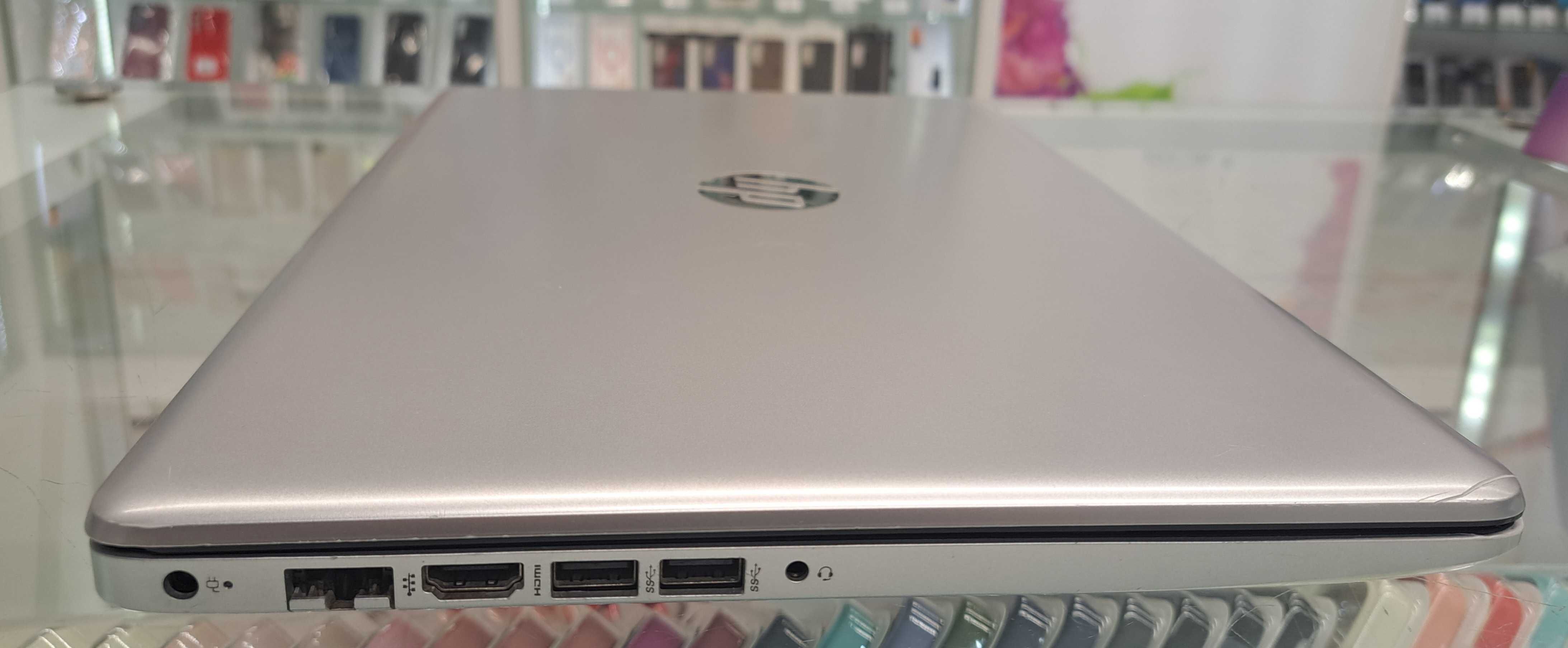 Laptop HP 15-da0015nw używany