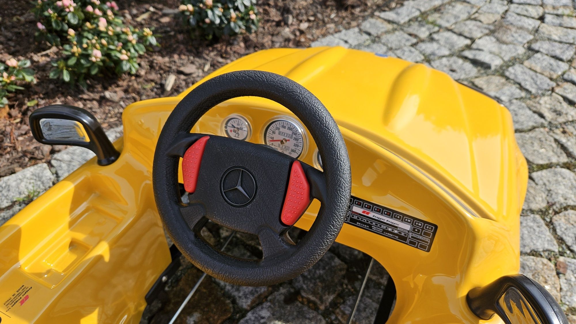 Mercedes SLK230 Toys Toys- nieużywany, klasyk dla najmłodszych