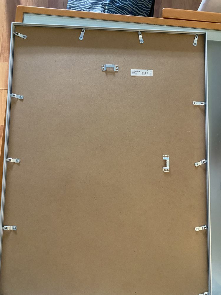 Moldura Lomviken aluminio cinzenta Ikea nova 70 x 50