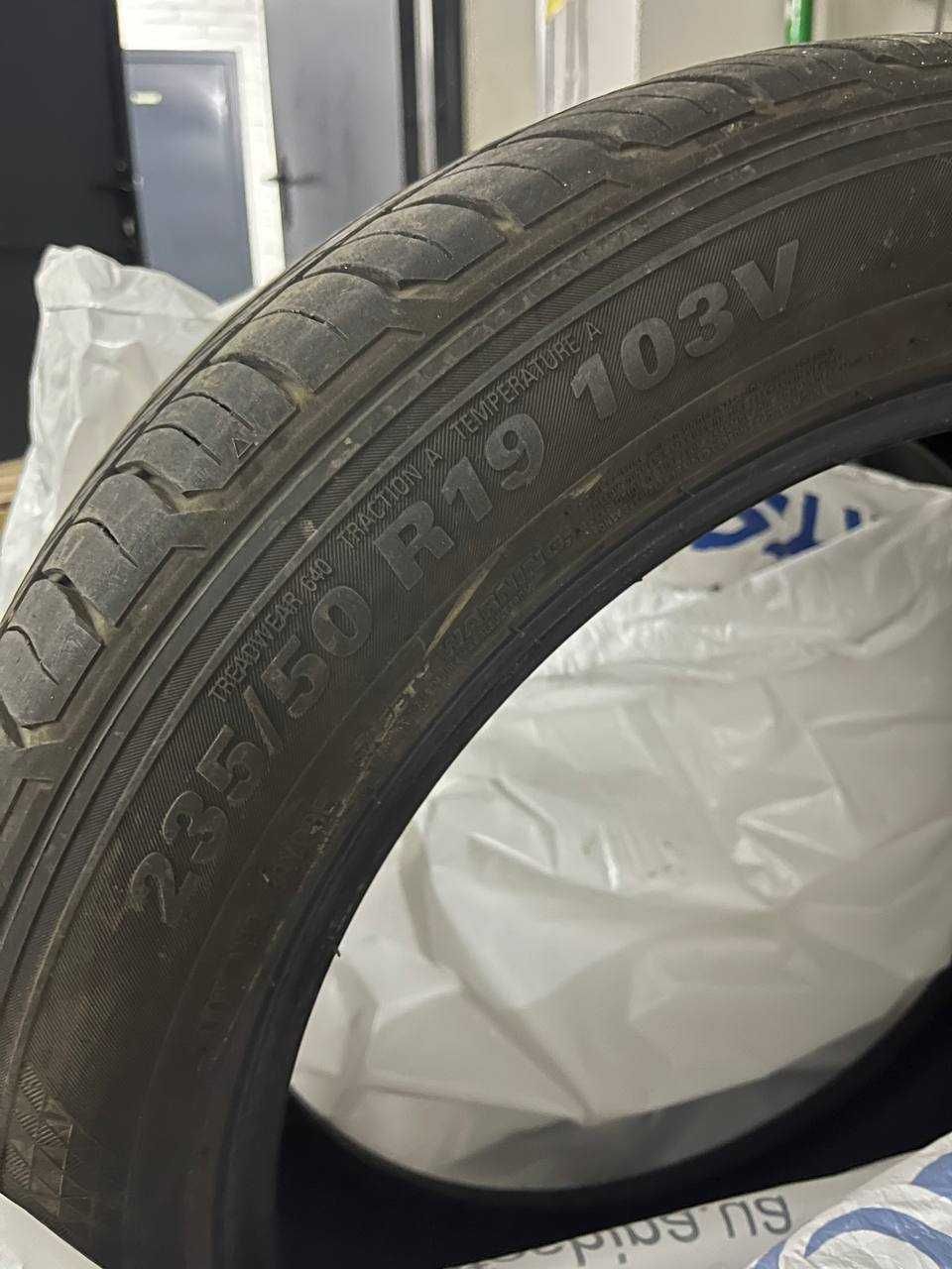 Літні шини 235/50 r19 Kumho (пара)