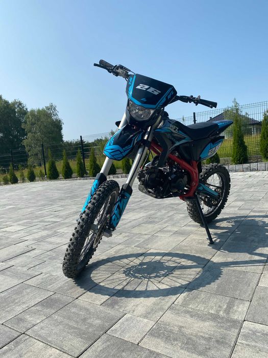 Cross Apollo Viper RFZ 125 CC +Minicross zipp 14 GRATIS
