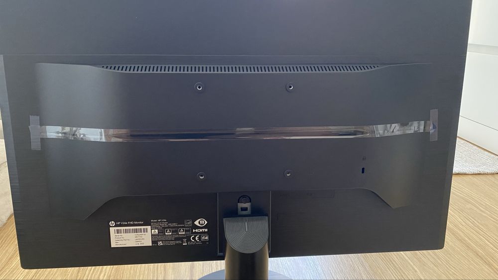 Screen Monitor HP V24e FHD