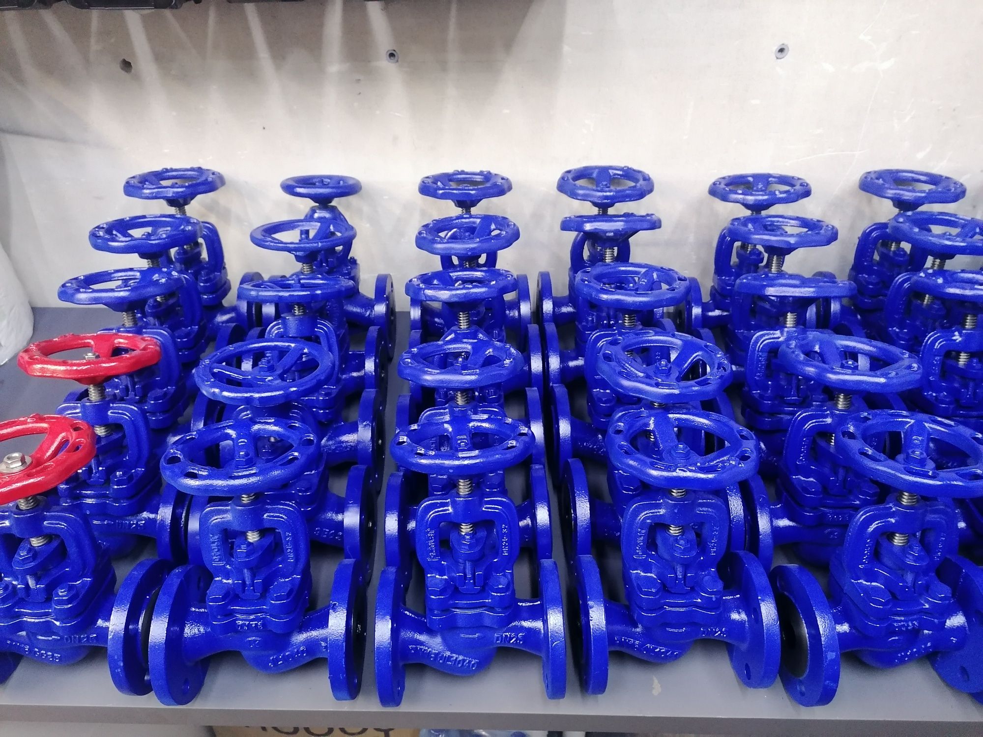 Zawór dławicowy FIG.215 Zetkama DN-25 PN-16 zawór zaporowy kołnierzowy