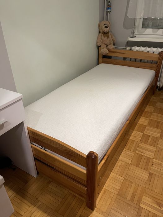 Łóżko sosnowe 90x200