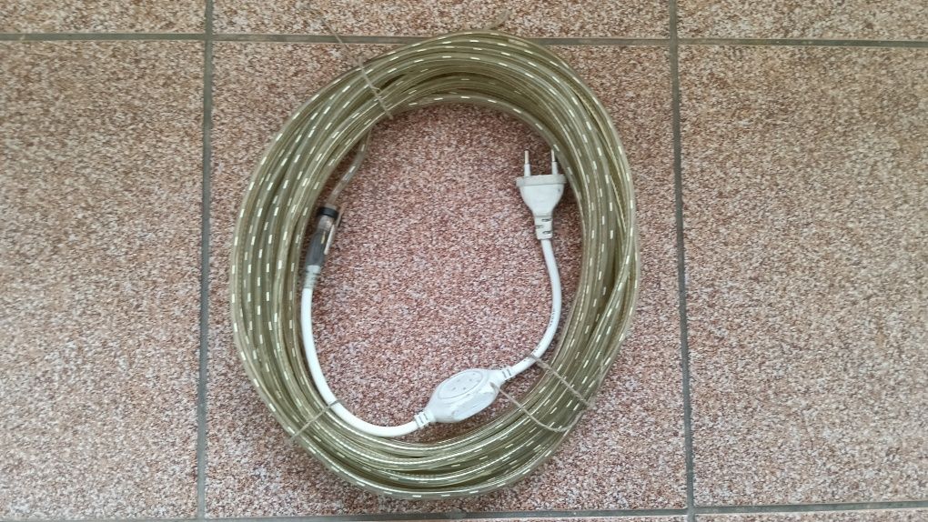 Taśma LED 10 metrów 230 V