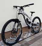 Rower zjazdowy YT TUES 2.0 Downhill DH