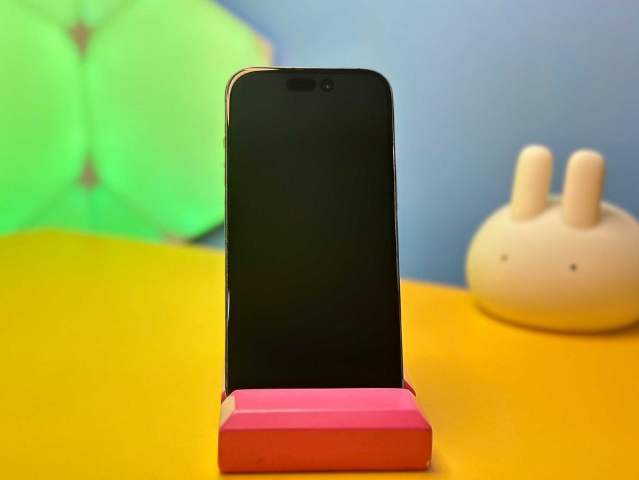 Смартфон Apple iPhone 15 256GB Black (149730) Б/У З ГАРАНТІЄЮ