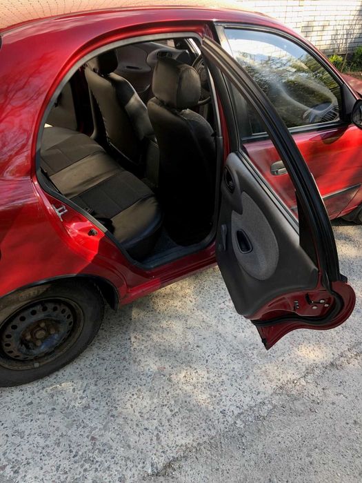 Продам машину DAEWOO LANOS
