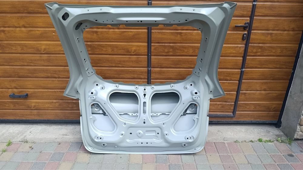 Кришка багажника tesla model Y , ляда тесла  ОРИГІНАЛ