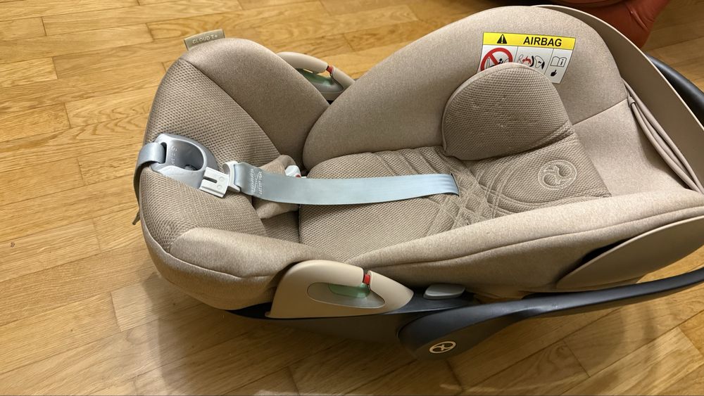 Автокрісло Cybex Cloud T i-Size Plus cozy beige