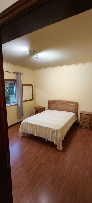 Arrenda-se T2 com Garagem Privada em Castro Daire | 550€