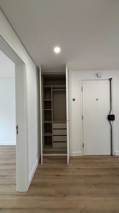 T2 Totalmente Remodelado no Laranjeiro.