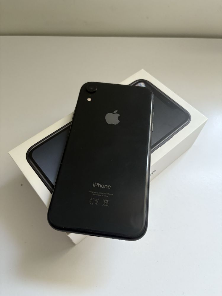 Iphone XR 64gb czarny stan ładny