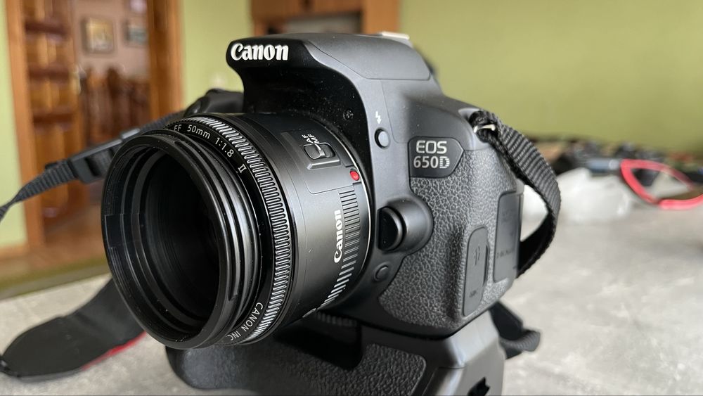Canon EOS 650D + Об’єктив, Спалах, Аксесуари – Продам Комплект!