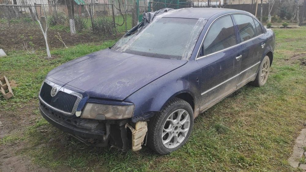 Продам по запчастинах Skoda superb 2004 року. Всі деталі за номером.