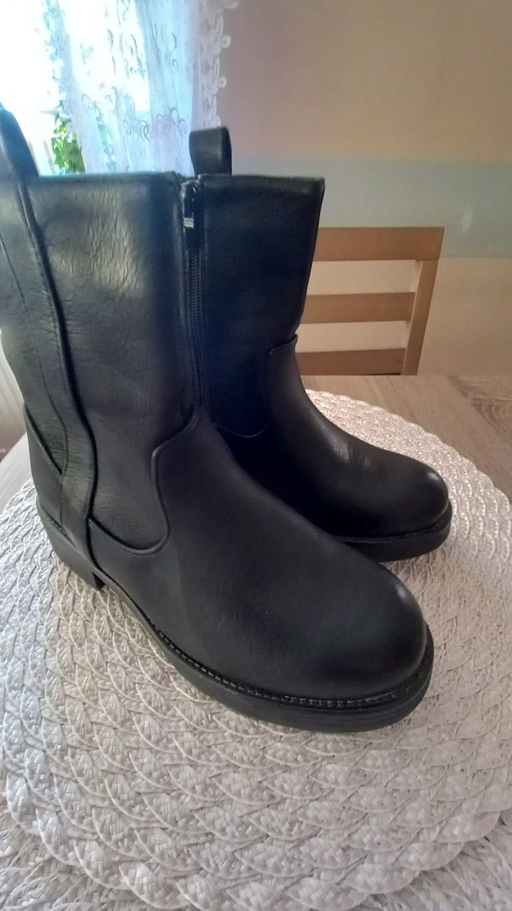 Buty ocieplane num.36