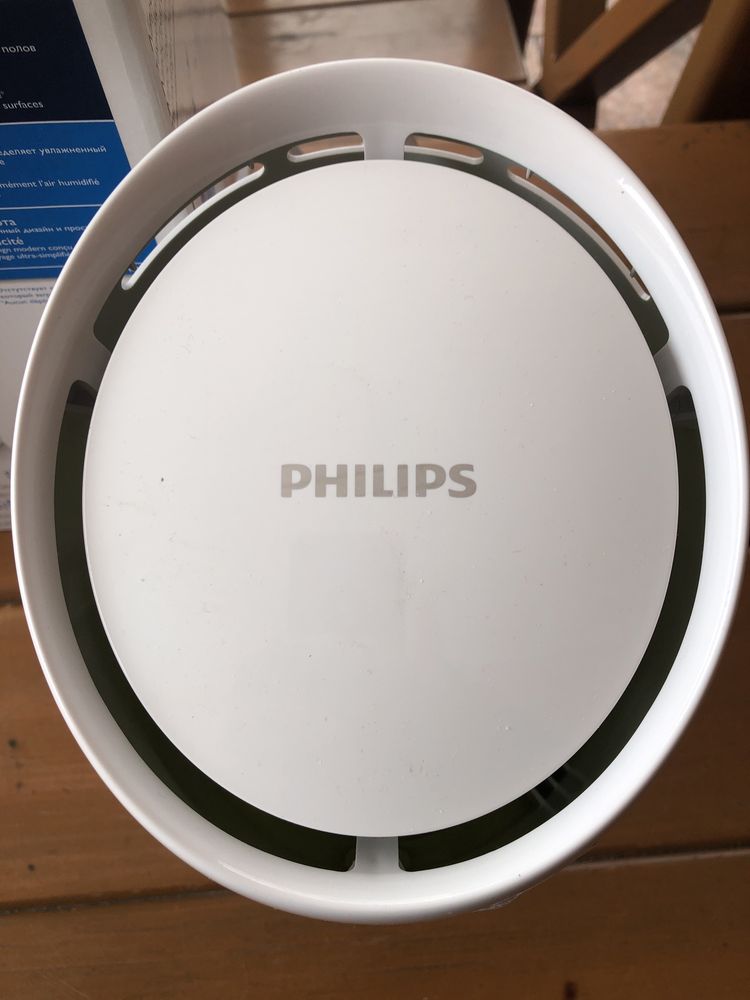 Увлажнитель PHILIPS.Модель HU 4706.