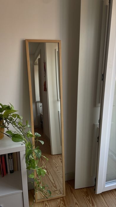 Espelho de pé bambu ikea