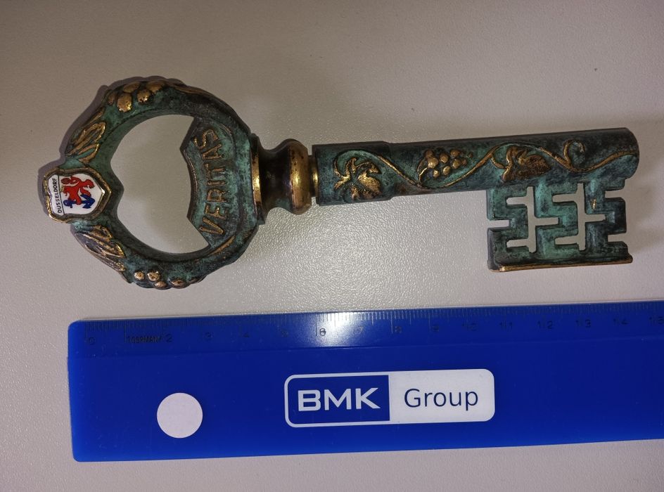 Ключ - штопор литьё бронза