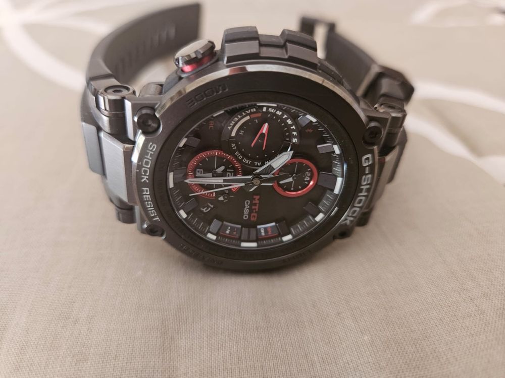 Relógio masculino G-shock MTG em excelente condições.