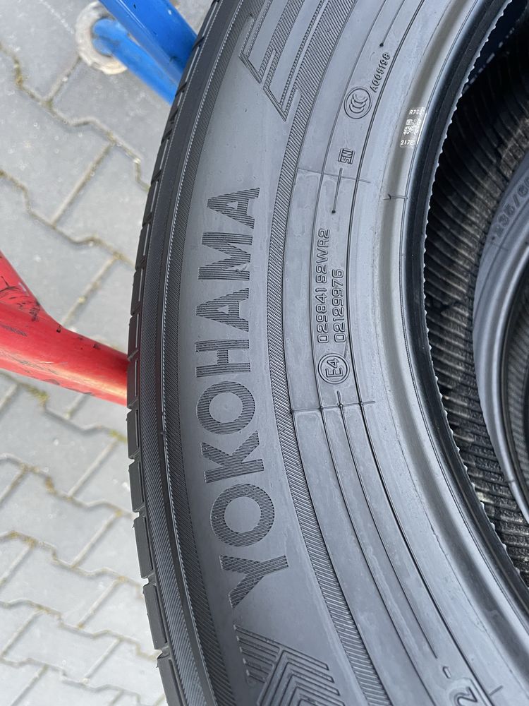 2x opony 235/60/18 yokohama advan v61 stan idealny 2022 rok