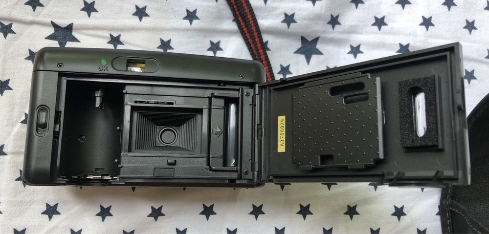 2 фотоапарати по 350 грн