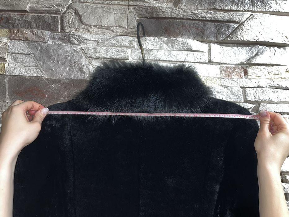 Натуральна шуба із цегейки