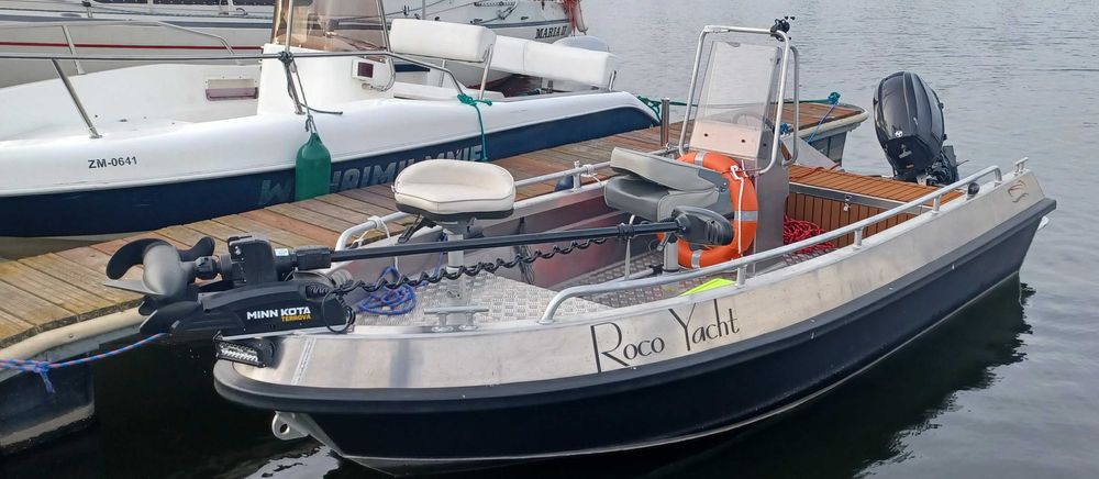 łódka wędkarska aluminium Tohatsu 30KM Trym MinnKota Solix FV 23%