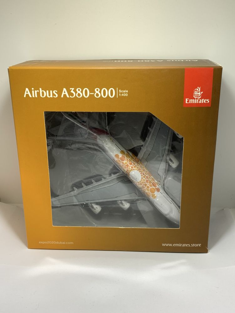 Airbus A380-800 Emirates Gemini Jets 1:400
