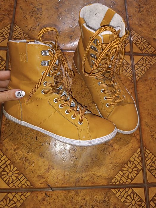 Ботинки теплые зима осень 36р