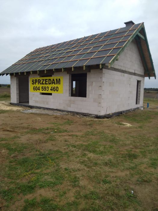 Sprzedam dom 100m2 Dobre Miasto Praslity