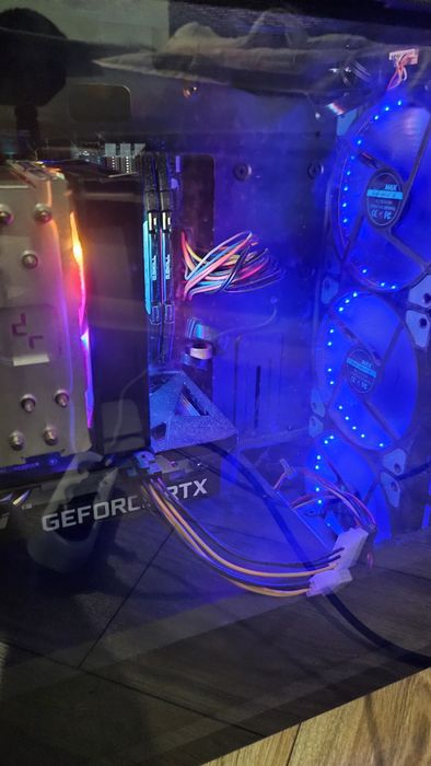 Ігровий комп'ютер або для роботи