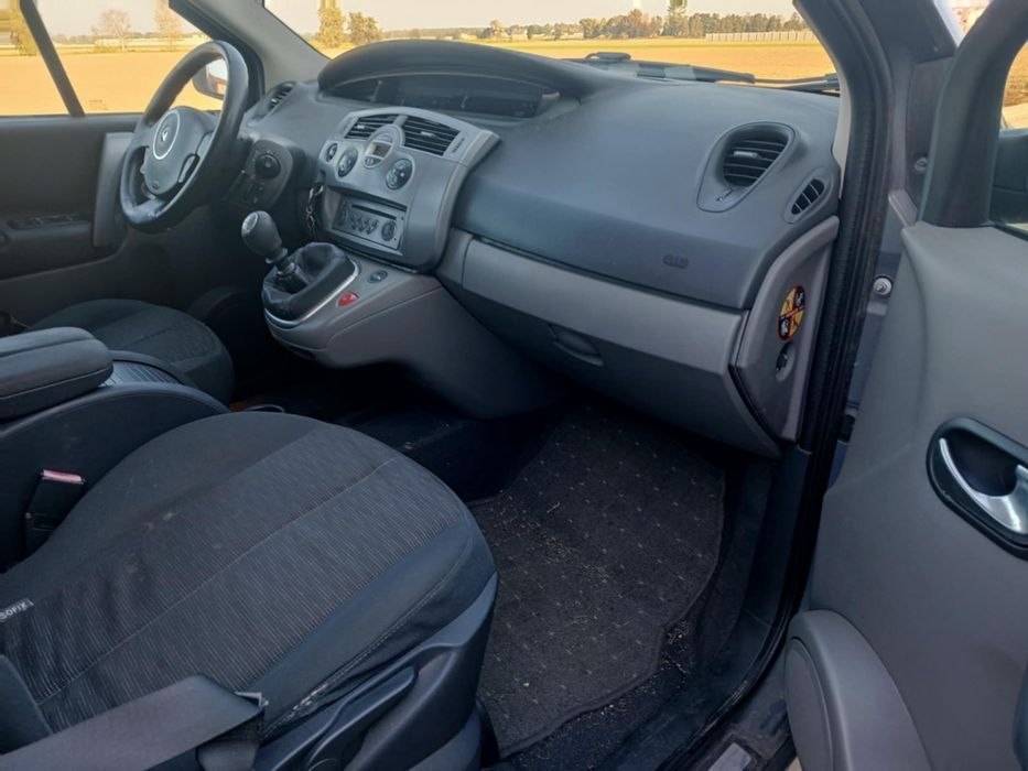 Reno scenic 2008 rok rok 180 przebieg