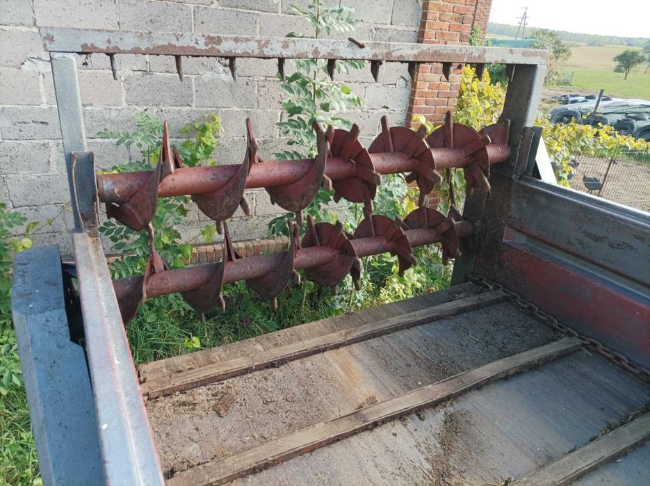 Rozrzutnik 6 ton