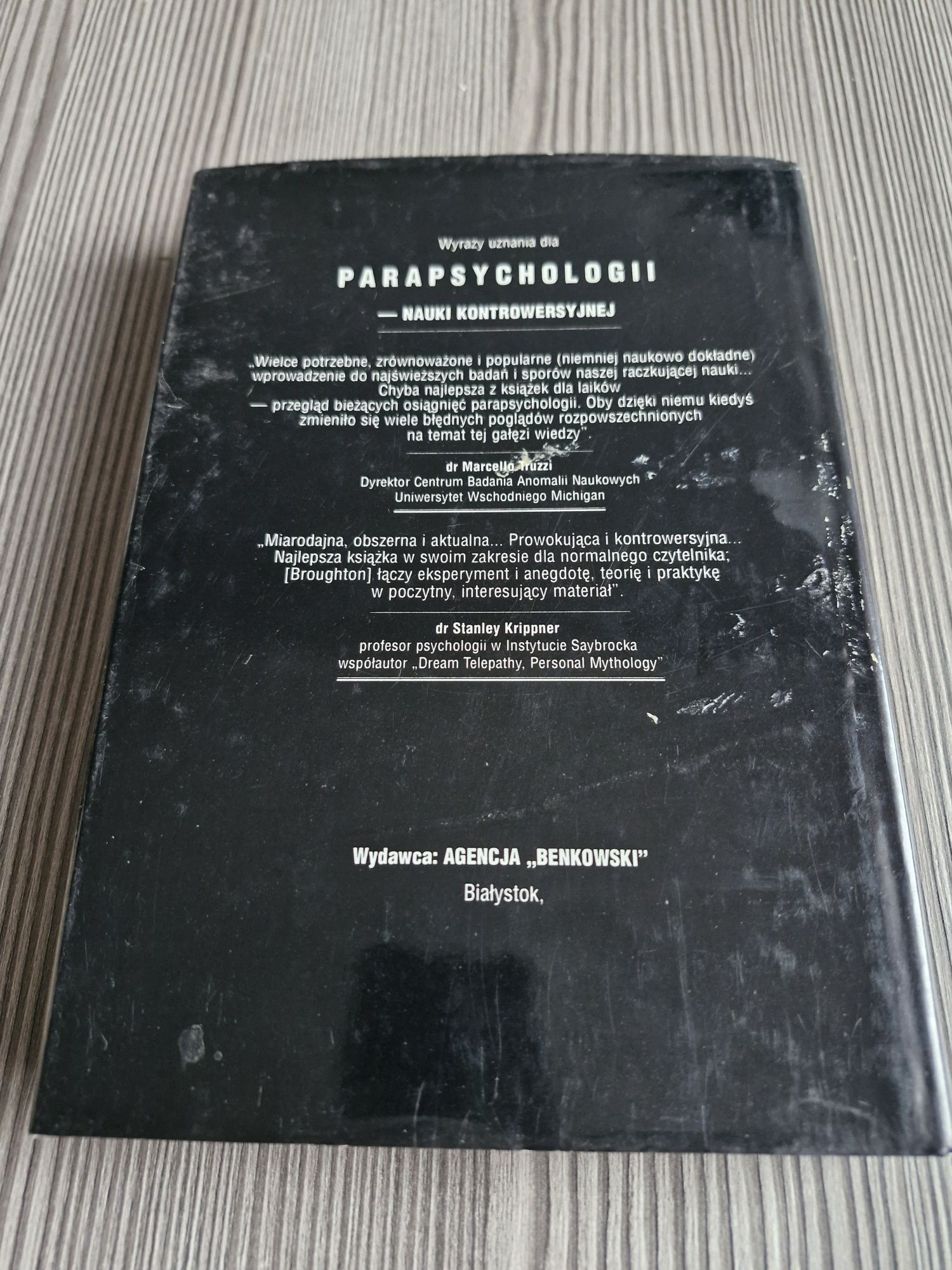 8656. "Parapsychologia nauka konwersacyjna" Richard S. Broughton