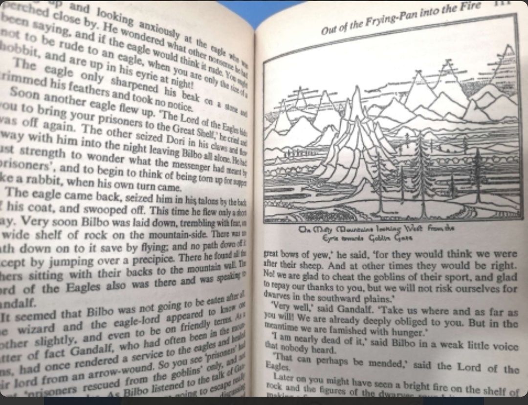 JRR Tolkien - The Hobbit