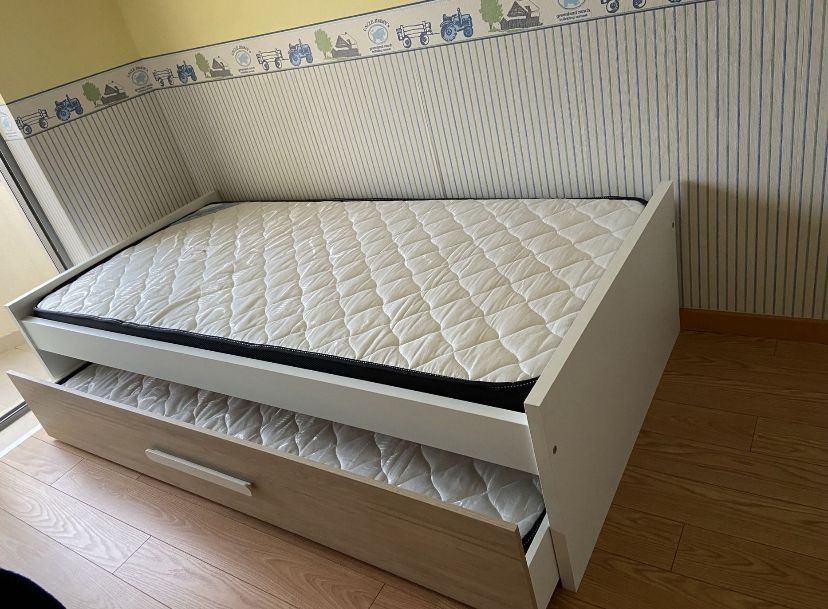 Cama dupla nova...