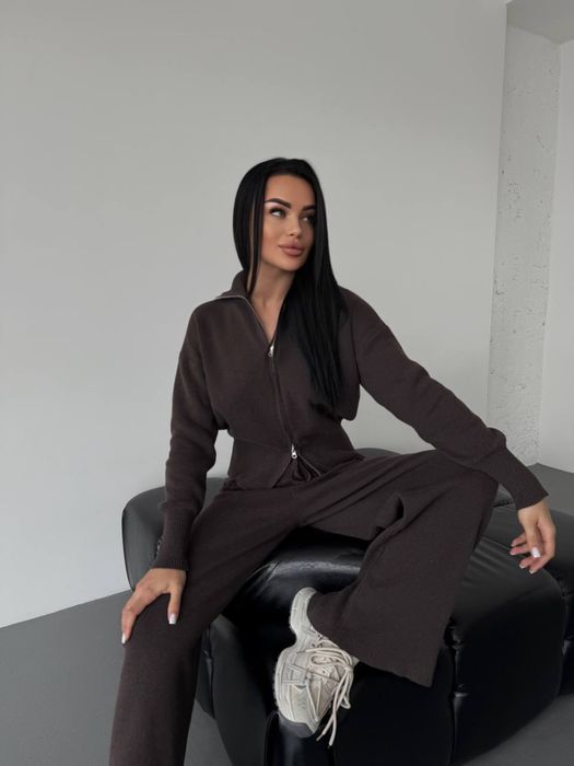 Трикотажні костюми