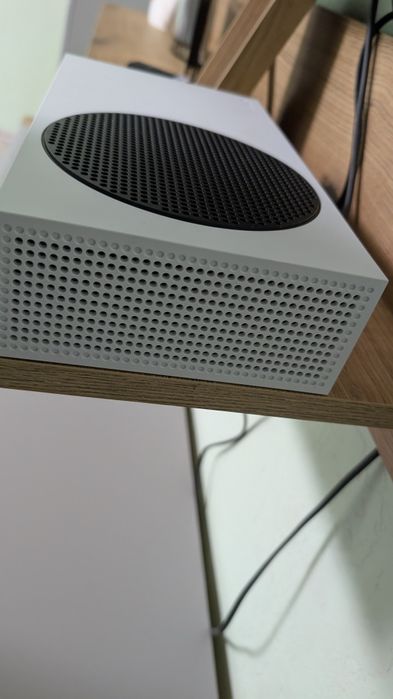 XBOX Series S 512Gb один геймпад з чохлом та акумулятором